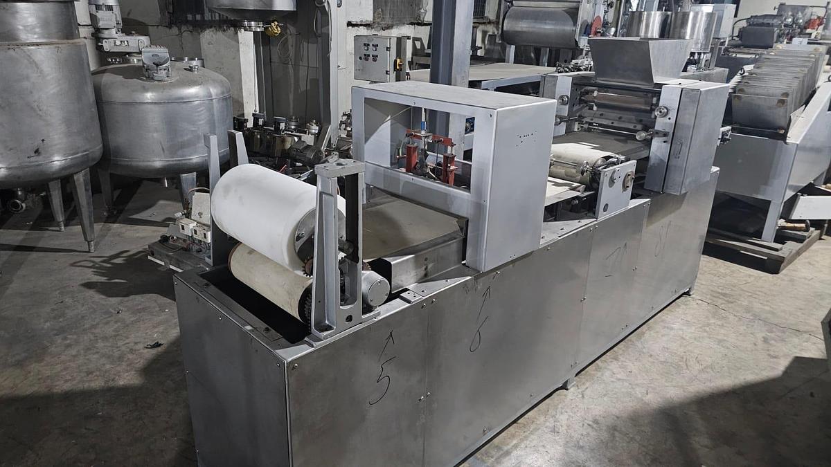 Gebraucht Creme-Einstreichmaschine für Waffelblätter - 28620