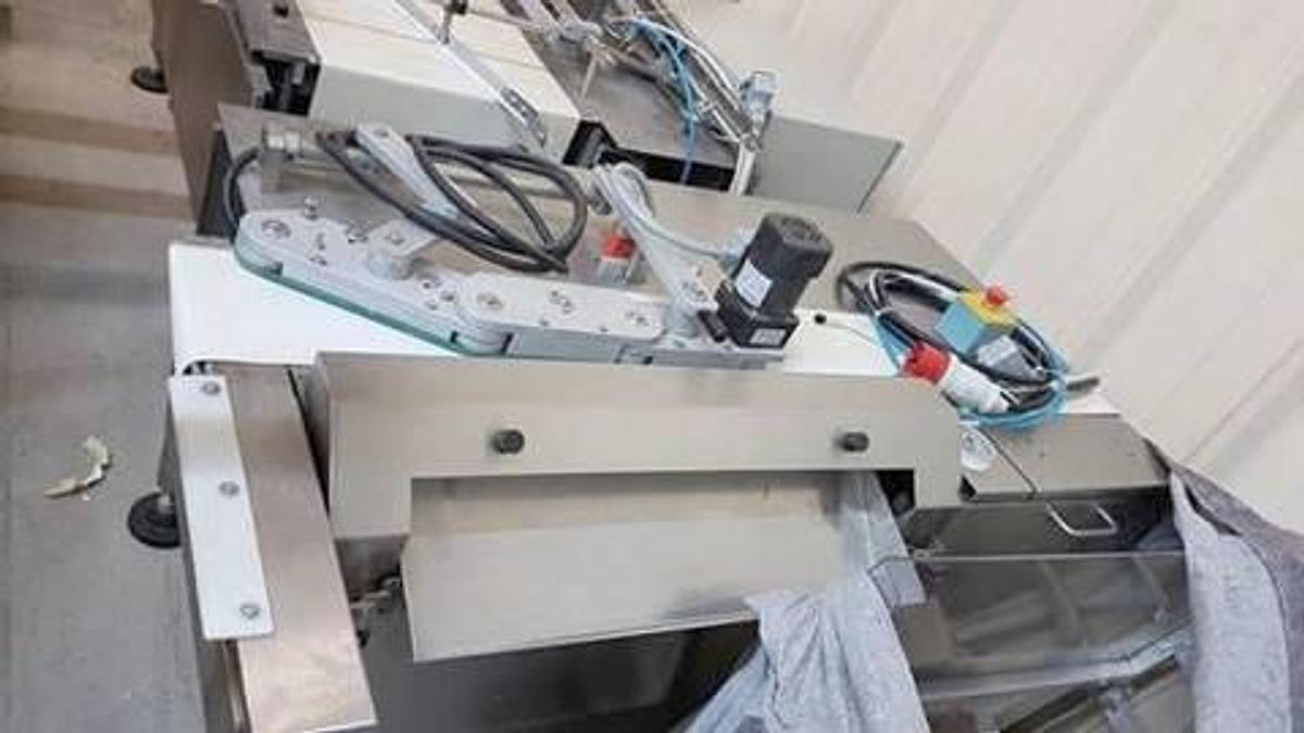 Gebraucht Tafelpackmaschine für Napolitains - 28963