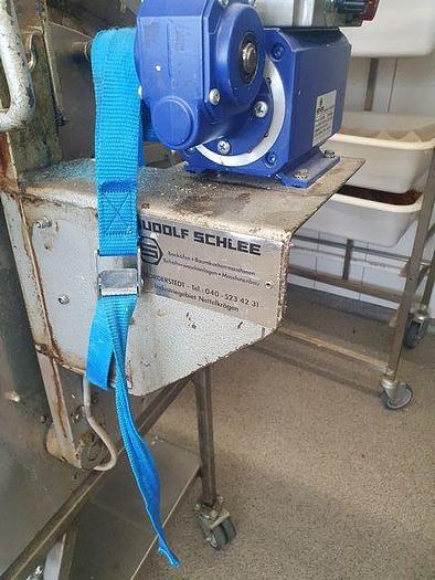 Used pyramid cake machine - 20420