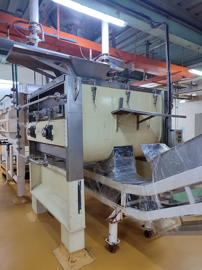 Gebraucht 1996 Carle & Montanari-OPM S.p.A. HF 518, refiner plus mixer and steelbelt