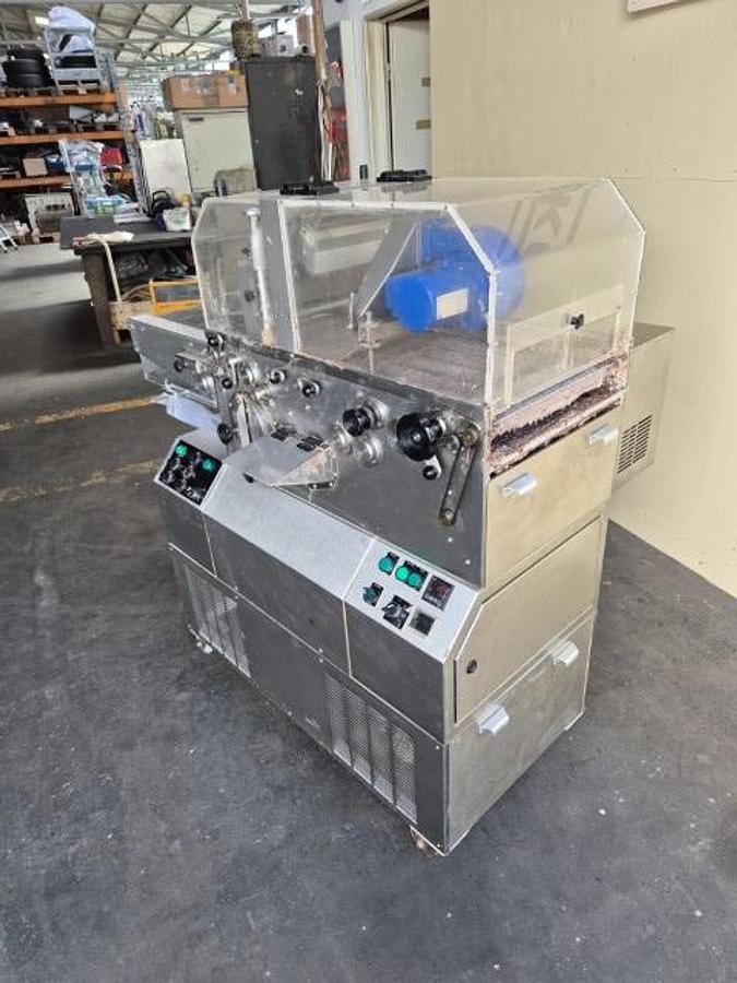 Gebraucht Überziehmaschine - 71672