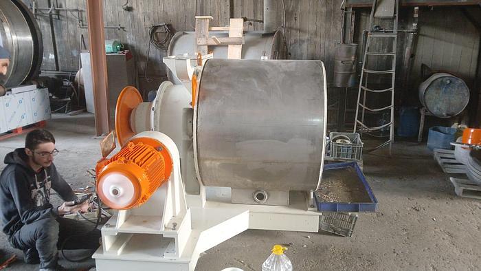 Überholt MacIntyre Chocolate Systems Limited 500