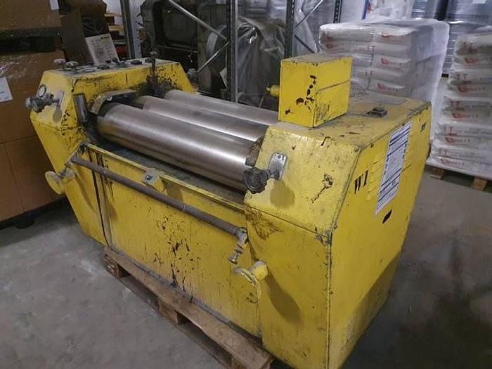 Gebraucht Dreiwalzwerk für div - 71436