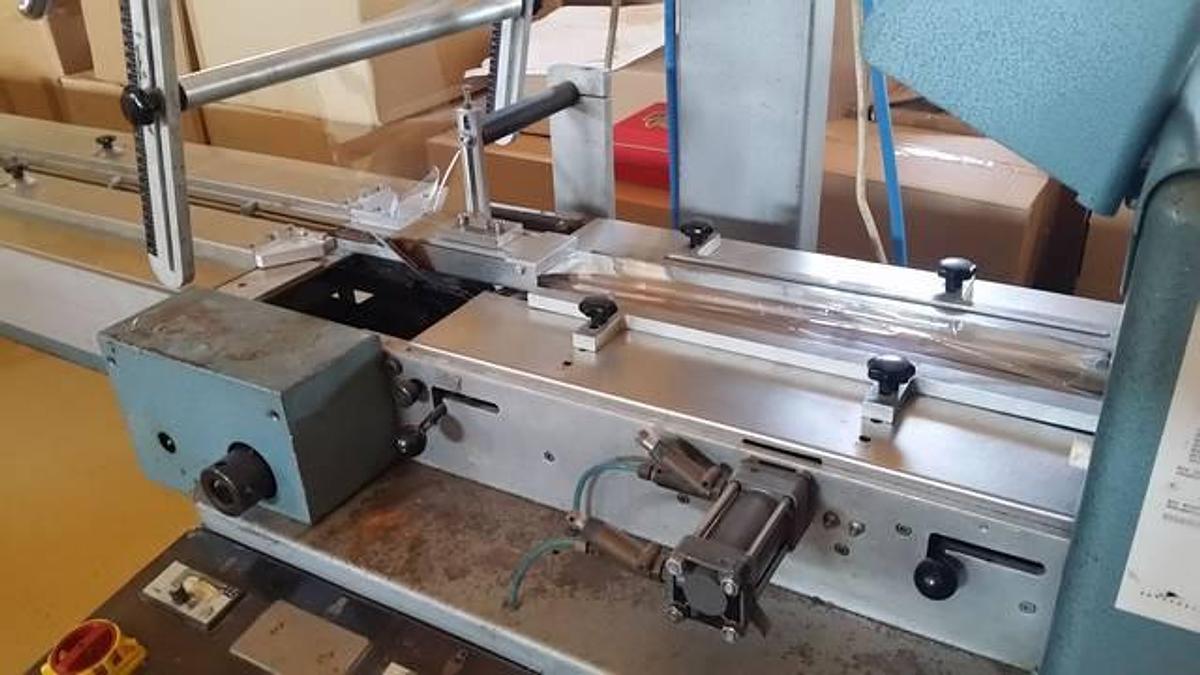 Gebraucht Flowpack für div - 90588