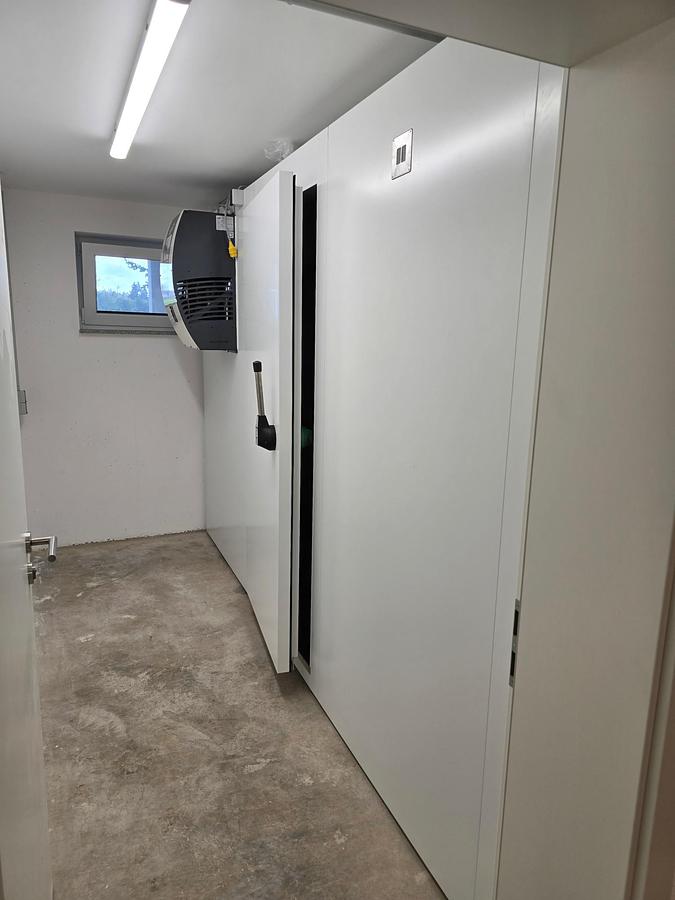 Gebraucht Kühlhaus - 21165