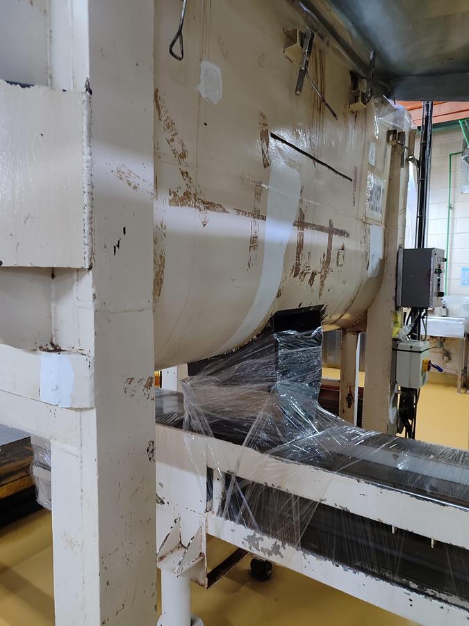 Gebraucht 1996 Carle & Montanari-OPM S.p.A. HF 518, refiner plus mixer and steelbelt