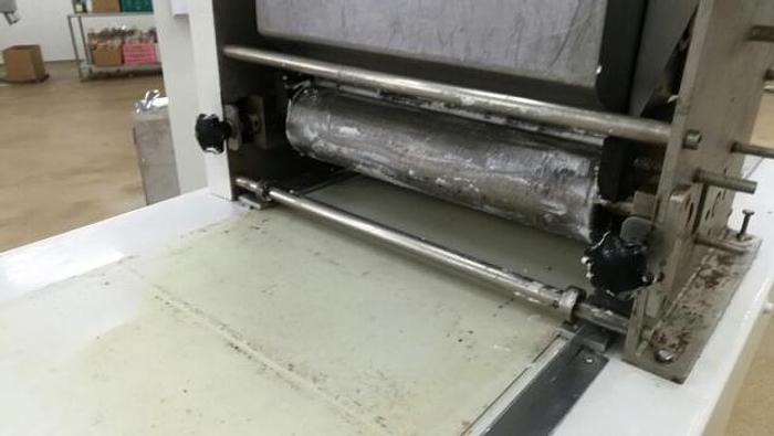 Gebraucht Waffel-Einstreichmaschine für Waffeln - 28270