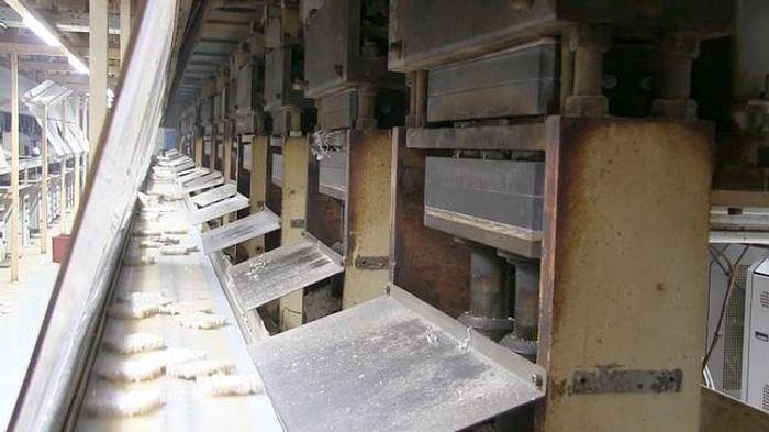 D'occasion Usine de fabrication de gâteaux de riz - 20260