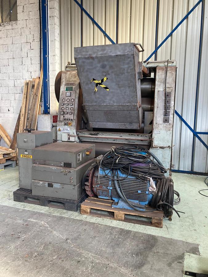 Gebraucht 1969 Bühler Fünfwalzwerk 1300 mm