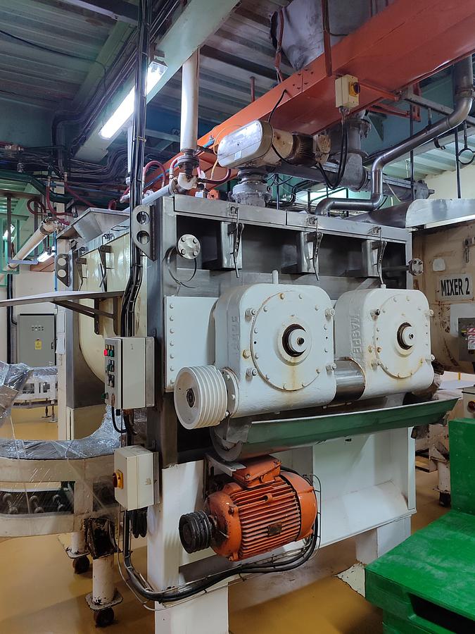 Gebraucht 1996 Carle & Montanari-OPM S.p.A. HF 518, refiner plus mixer and steelbelt