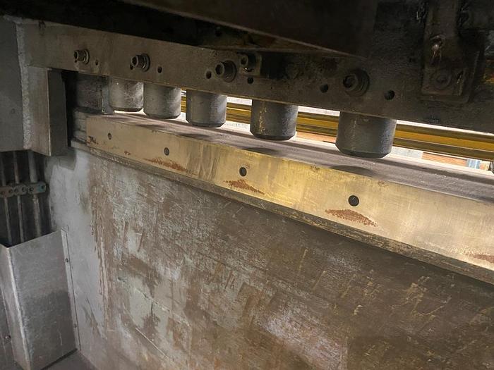 Used 2001 Haco HSLX 3013 Guillotine Shears