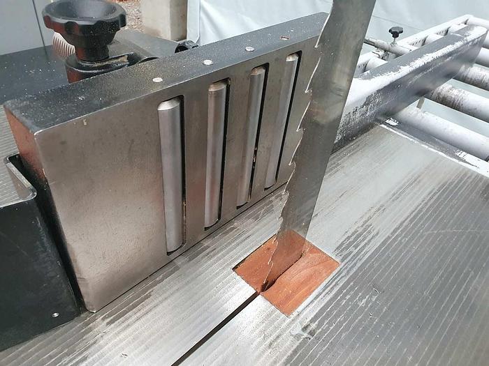 Used 1997 Meber Italy Bandsaw MEBER SR 900 R1