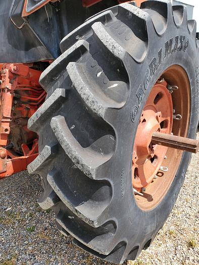 Used ** Auction ** 1978 International 1486 Tractor