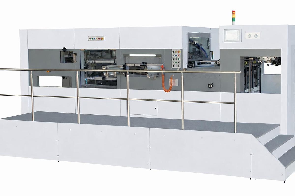 BBS HF-1060CF-Ⅱ Die Cutting and Full Stripping