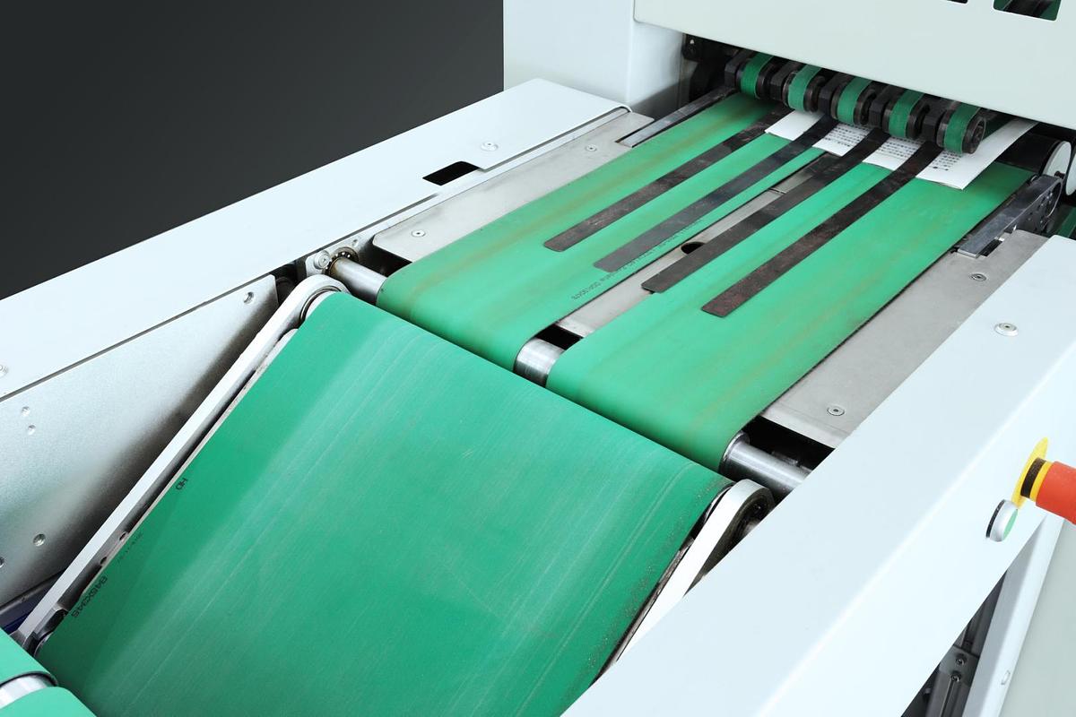 Digital FoldLine 180 Web to Book Block Finishing Solution JMD