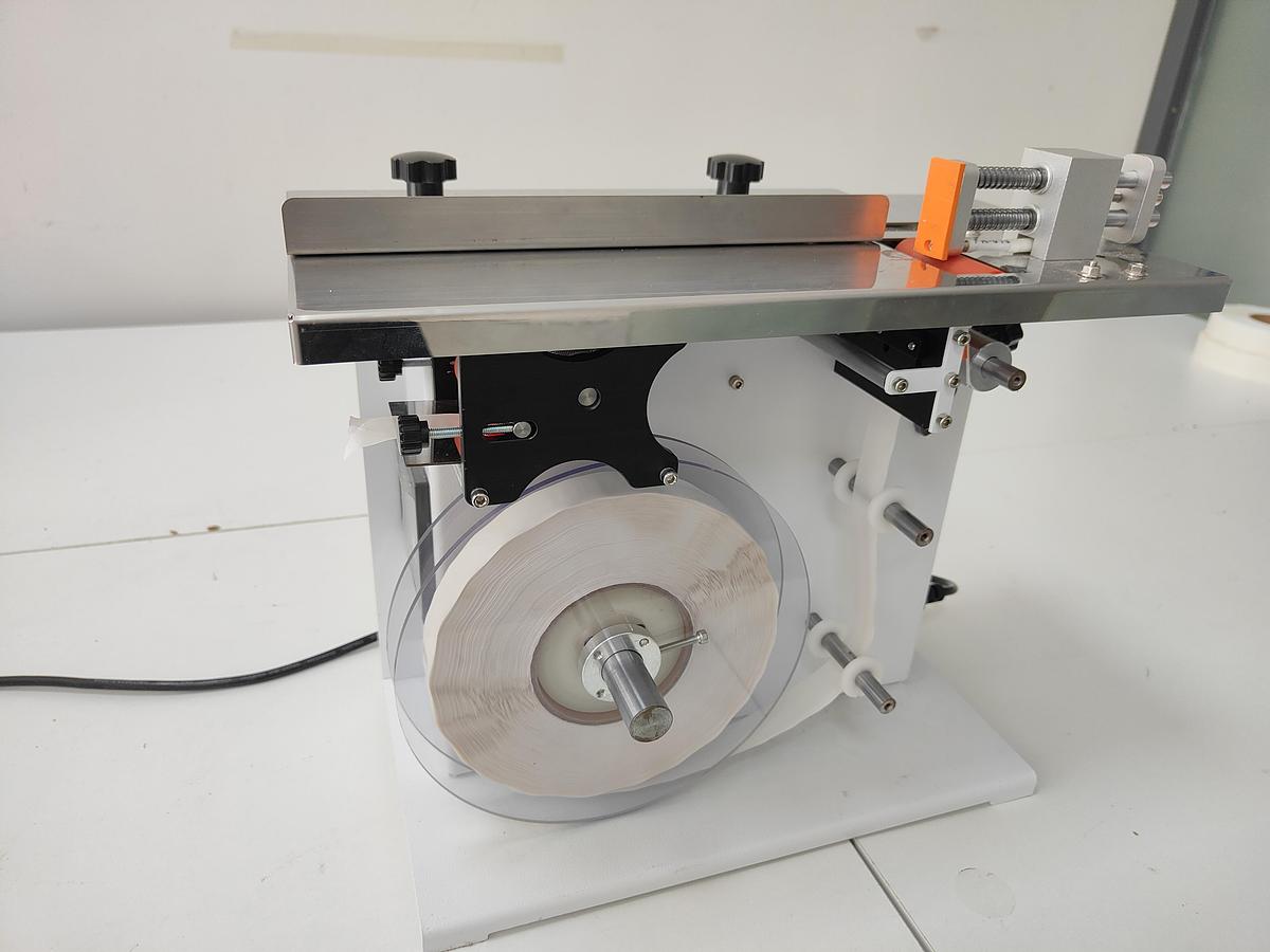 Labeling machine Vertical Type