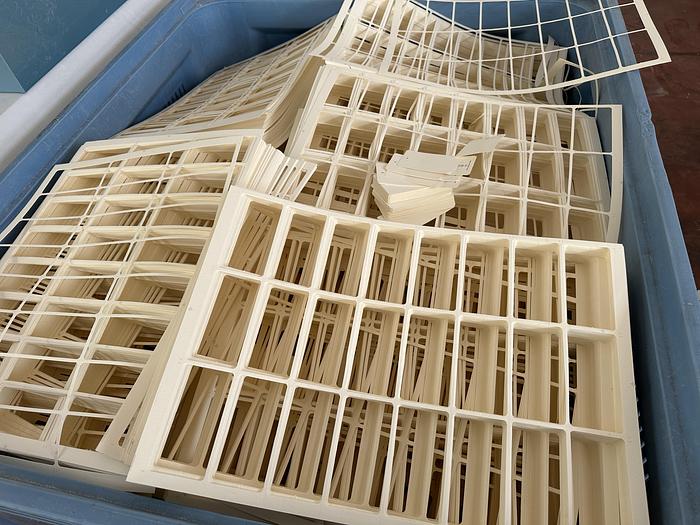 MANUAL STRIPPING BLANKING