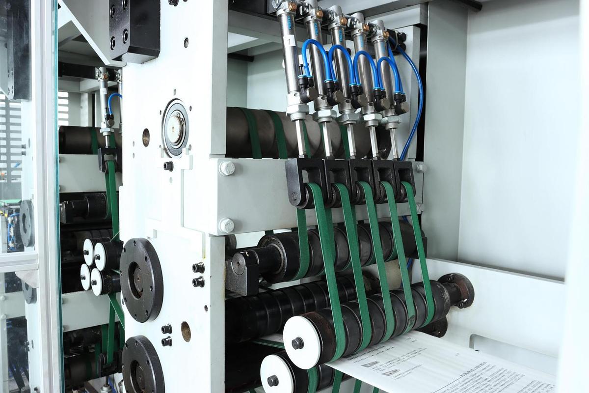 Digital FoldLine 180 Web to Book Block Finishing Solution JMD