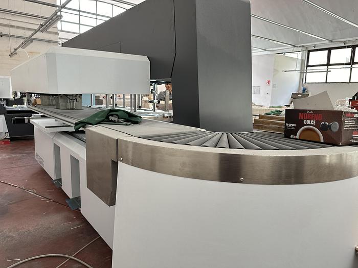 MANUAL STRIPPING BLANKING