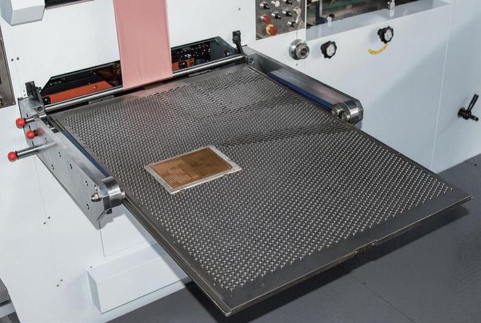 Diecutter with Foil 1500H