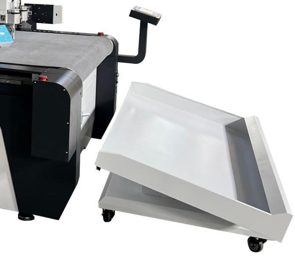  AUTOMATIC DIGITAL CUTTING MACHINE 1600*2500 mm