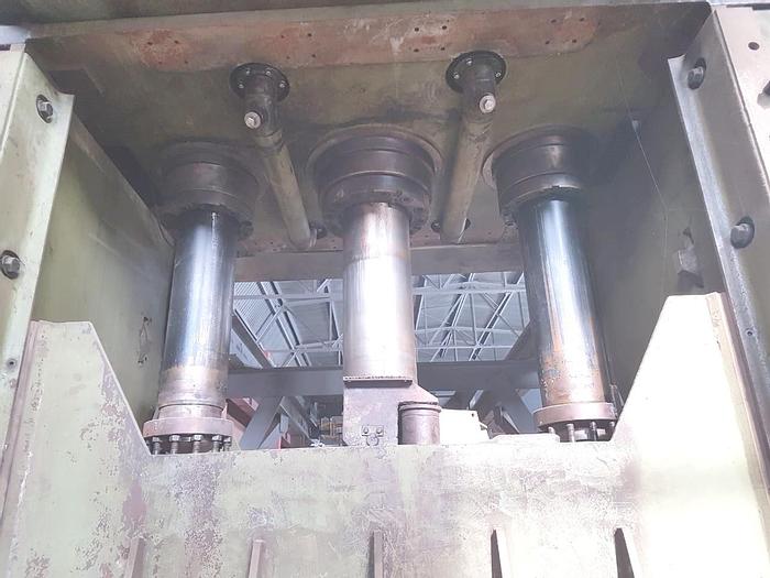 Used 630 tons Press Sheet Stamping Hydraulic P315