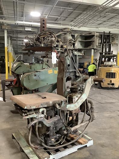 Used OSBORN RAM-JOLT 3161 -RJW MOLDING MACHINE