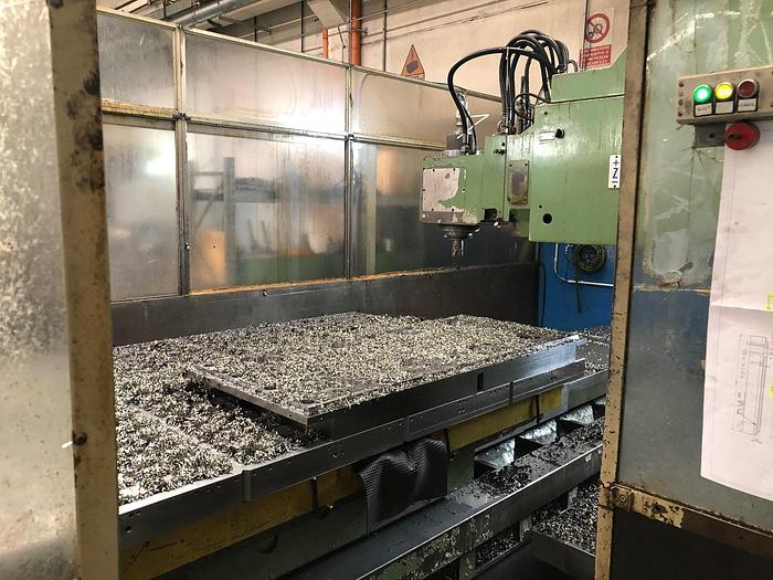 Usato FRESATRICE A "T" CON TAVOLA GIREVOLE MONTI FT 45 TG CNC