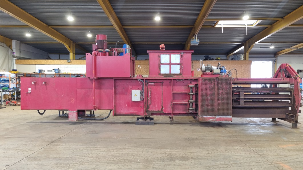 Used Paal Likon 275 D, Presskraft 80 t, Baujahr 2002 mit Trichter und Drahtzugstation