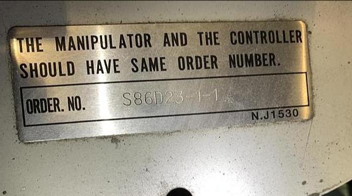 Used YASKAWA MOTOMAN MOTOMAN MH6 6 AXIS CNC ROBOT