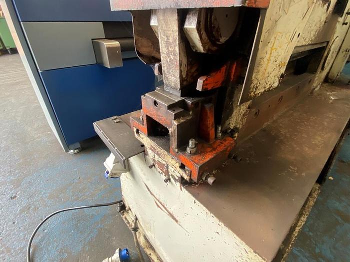 Used 2000 Sunrise IW165SD Ironworker