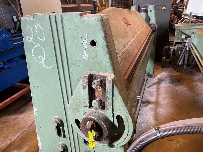 Usato PIEGATRICE MANUALE 2 MT 'OMB'