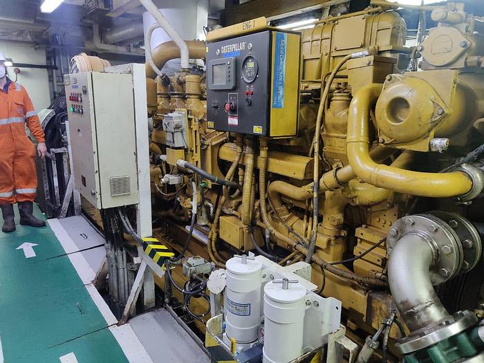 Used Caterpillar 3516C HD marine generators