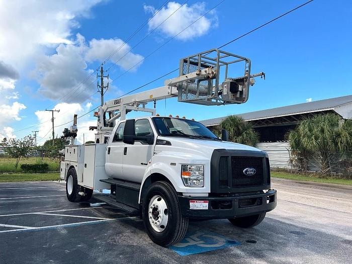 Used Versalift VTP40NE Cable Placer on 2018 Fred F750 Crew Cab Utility Reel Truck
