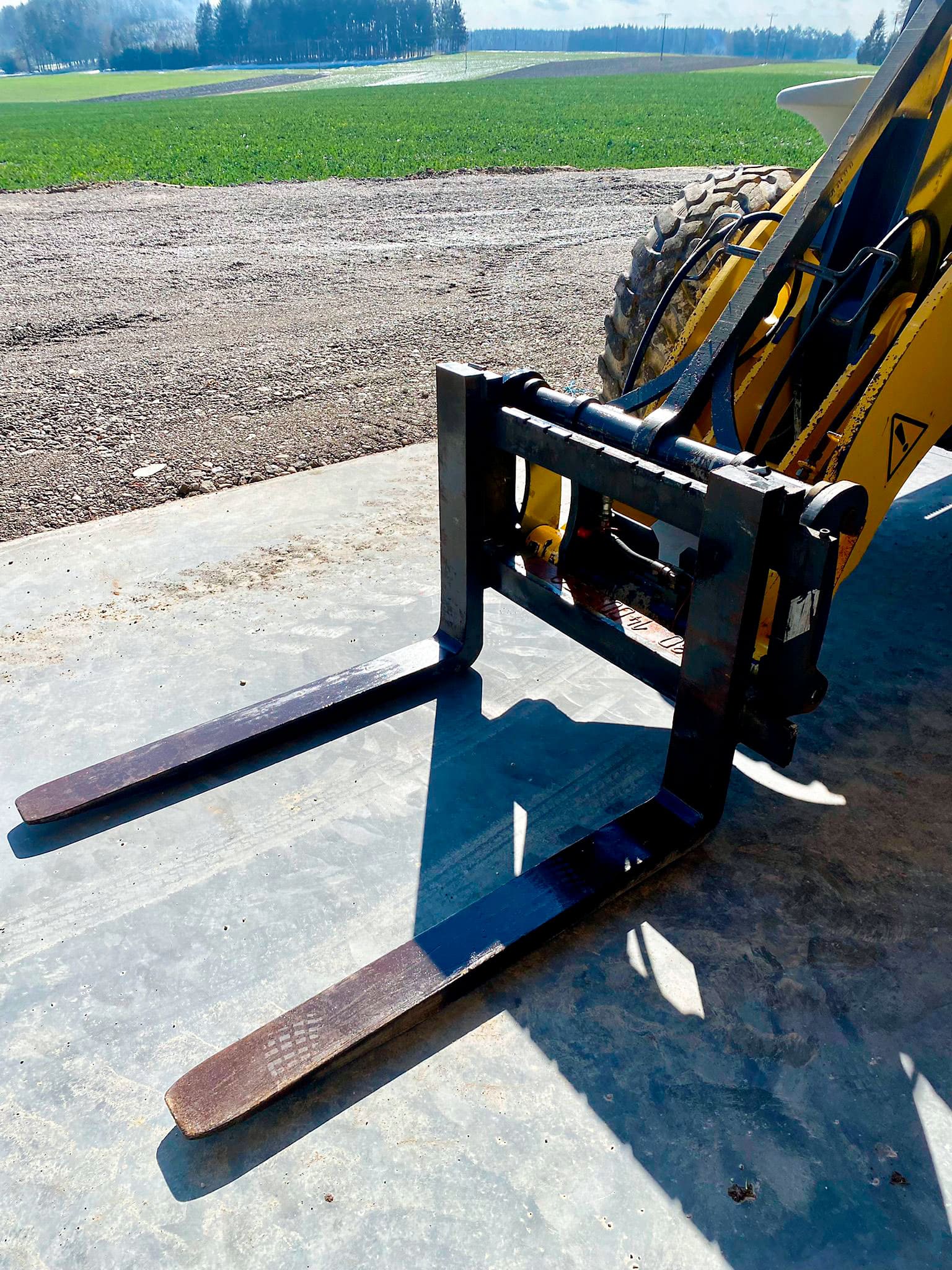 Used Kramer 880 - Loader - 2014