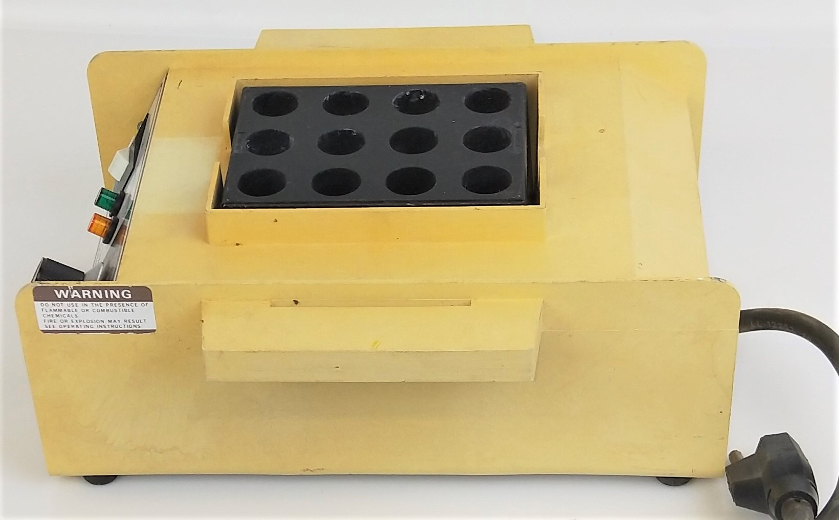 Used Thermolyne Type 17600 Dri-Bath Heater for COD Digestion