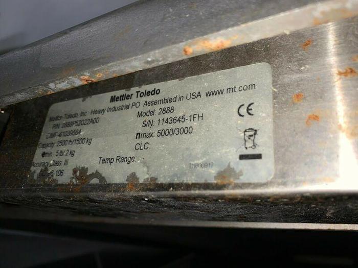 Used Mettler Toledo 2888 Stainless Steel Floor Scale 42" x 42" w/ Roll up Ramps