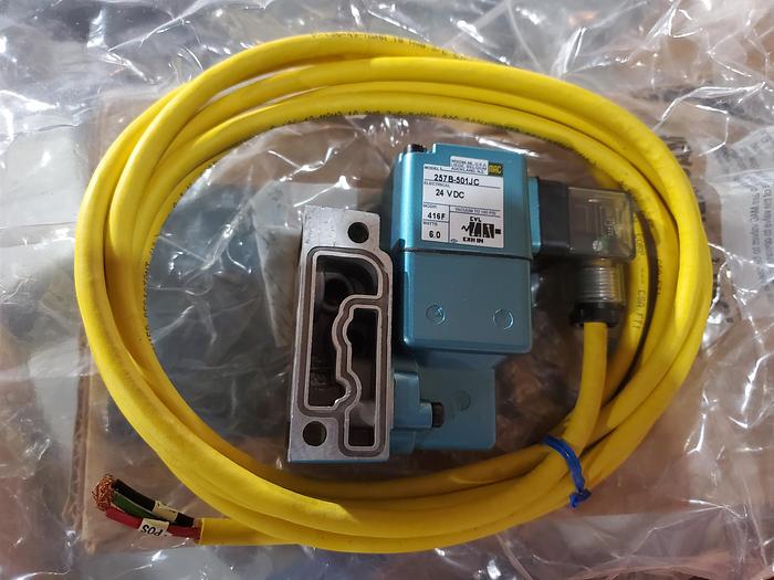 Mac Valve Solenoid Valve 24 VDC Coil Vac-150 Psi 6.0 Watts