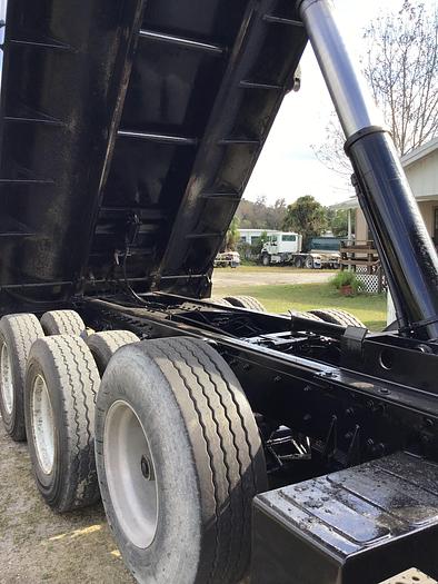 Used 2008 FREIGHTLINER M2 112 TRI AXLE DUMP TRUCK