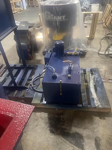 Giant Model GB-8DHW Heated Corn Cob Dryer