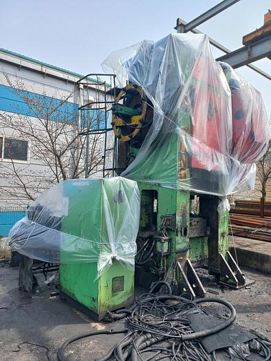 Used Press Hot Forging HFP750 Hosung