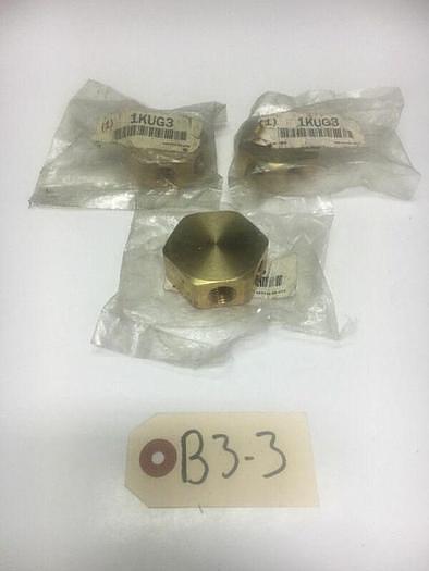 New Legacy 1KUG3 3-Way Air Gun Manifold 3/8" Inlet 1/4" Outlet (Qty Of 3)
