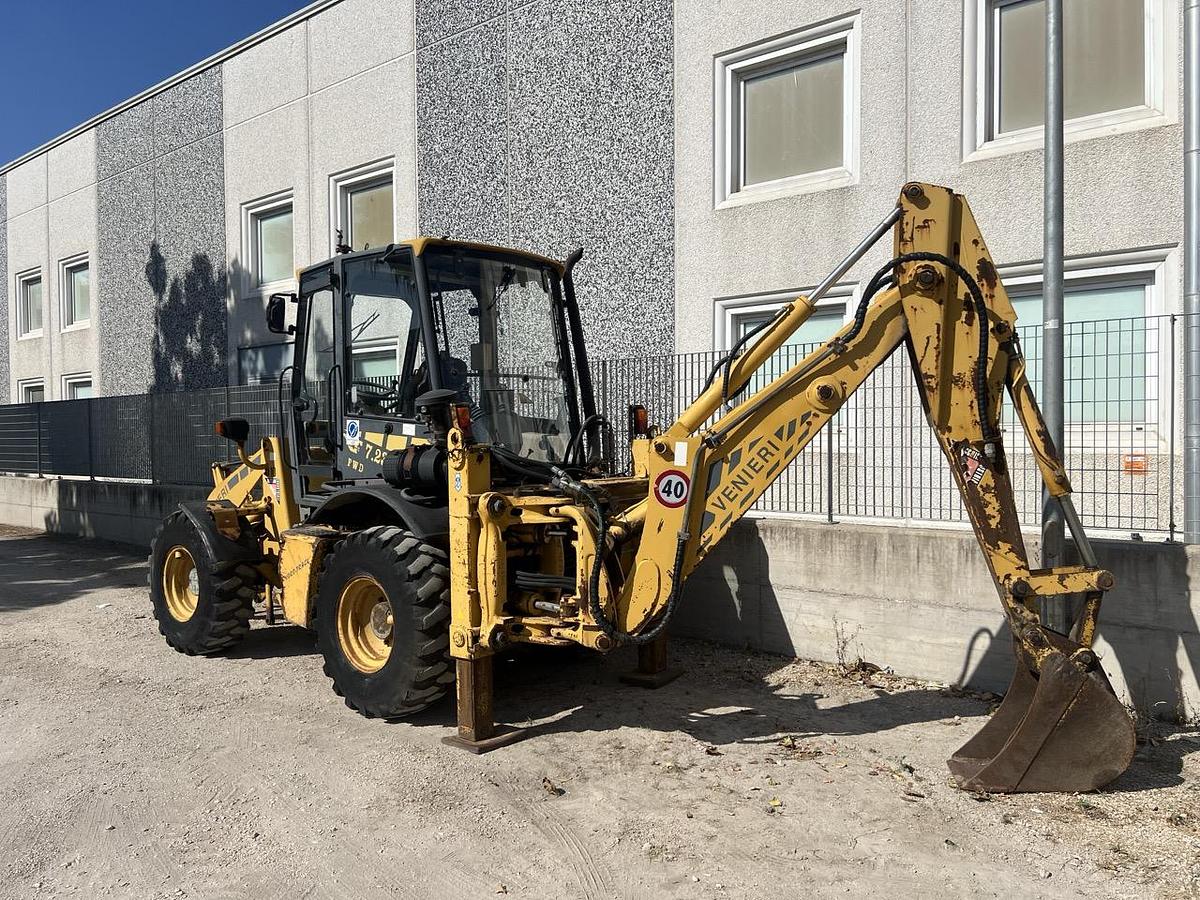 Usato 2002 Venieri VF 7.23B