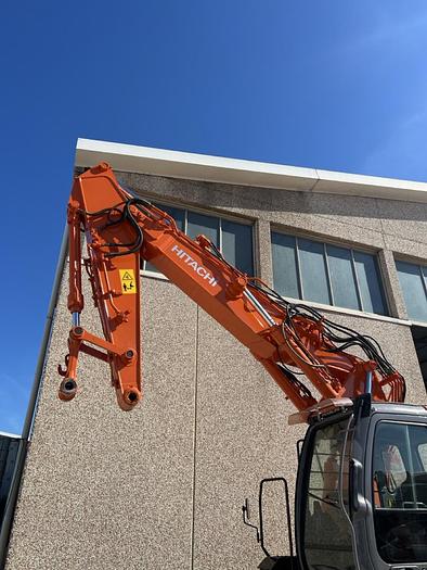 Usato 2006 Hitachi ZX210W