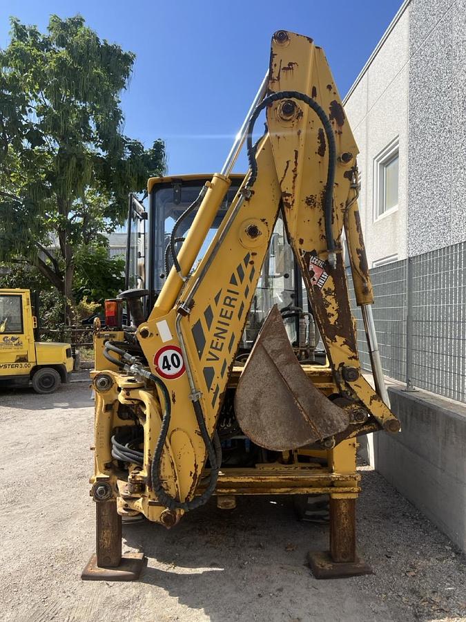 Usato 2002 Venieri VF 7.23B