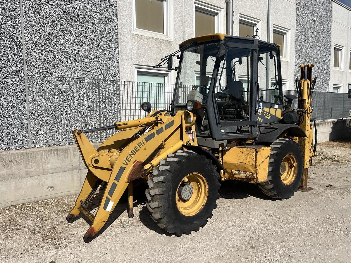 Usato 2002 Venieri VF 7.23B