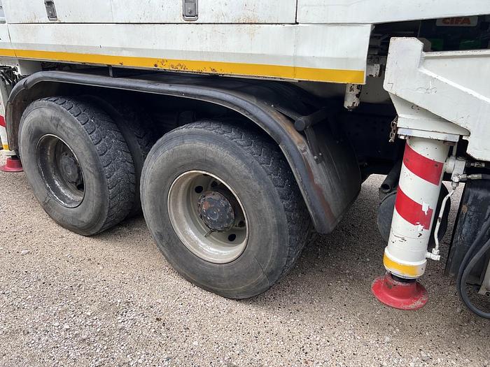 Usato 2004 CIFA INVETTA 36X