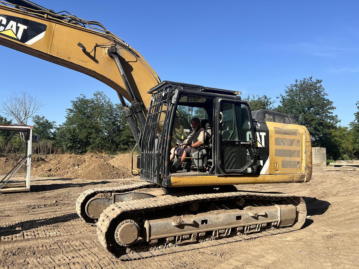 Usato Escavatore cingolato Caterpillar 329E LN (my 2012)