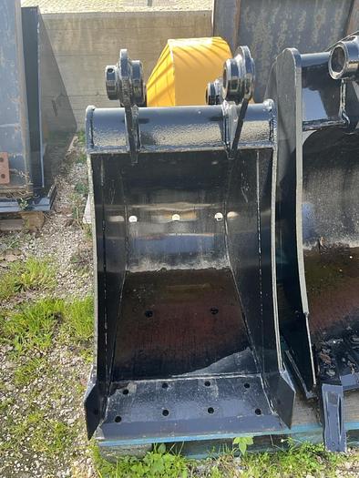 Usato Benna nuova Caterpillar L. 500 mm