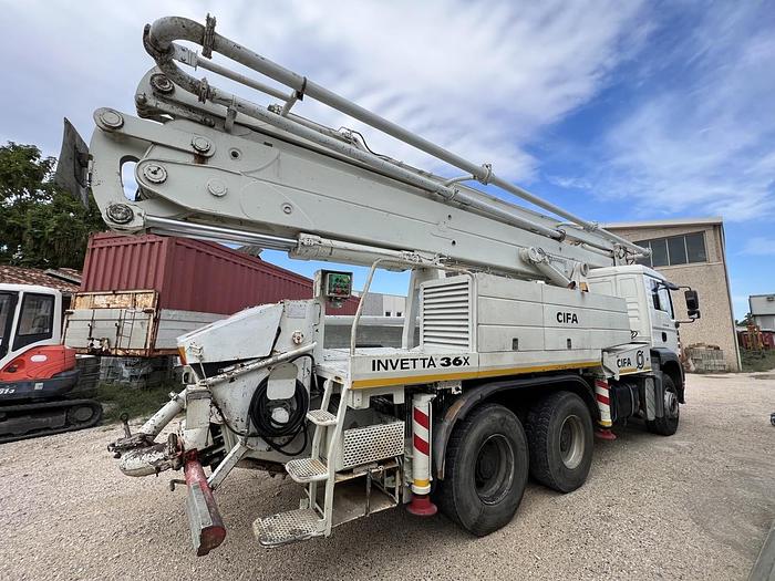 Usato 2004 CIFA INVETTA 36X